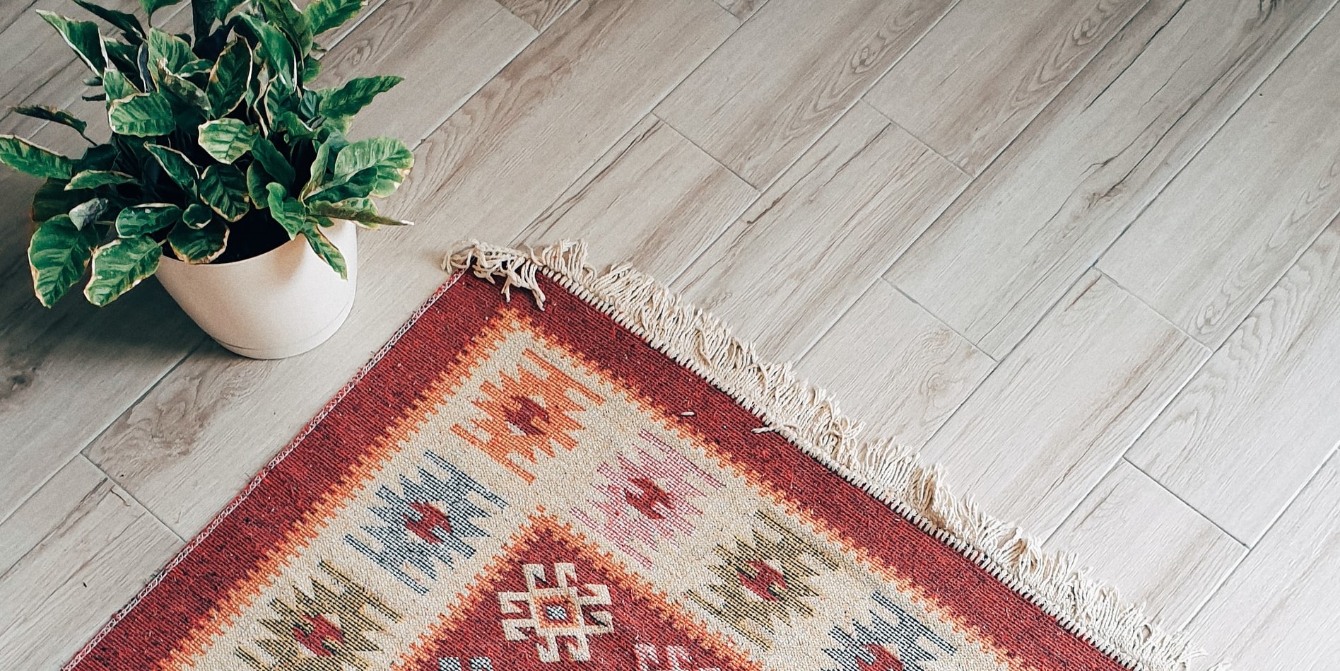 UK Flooring brands - Digital Marketing Benchmark Report, Q2 2022 Published Today